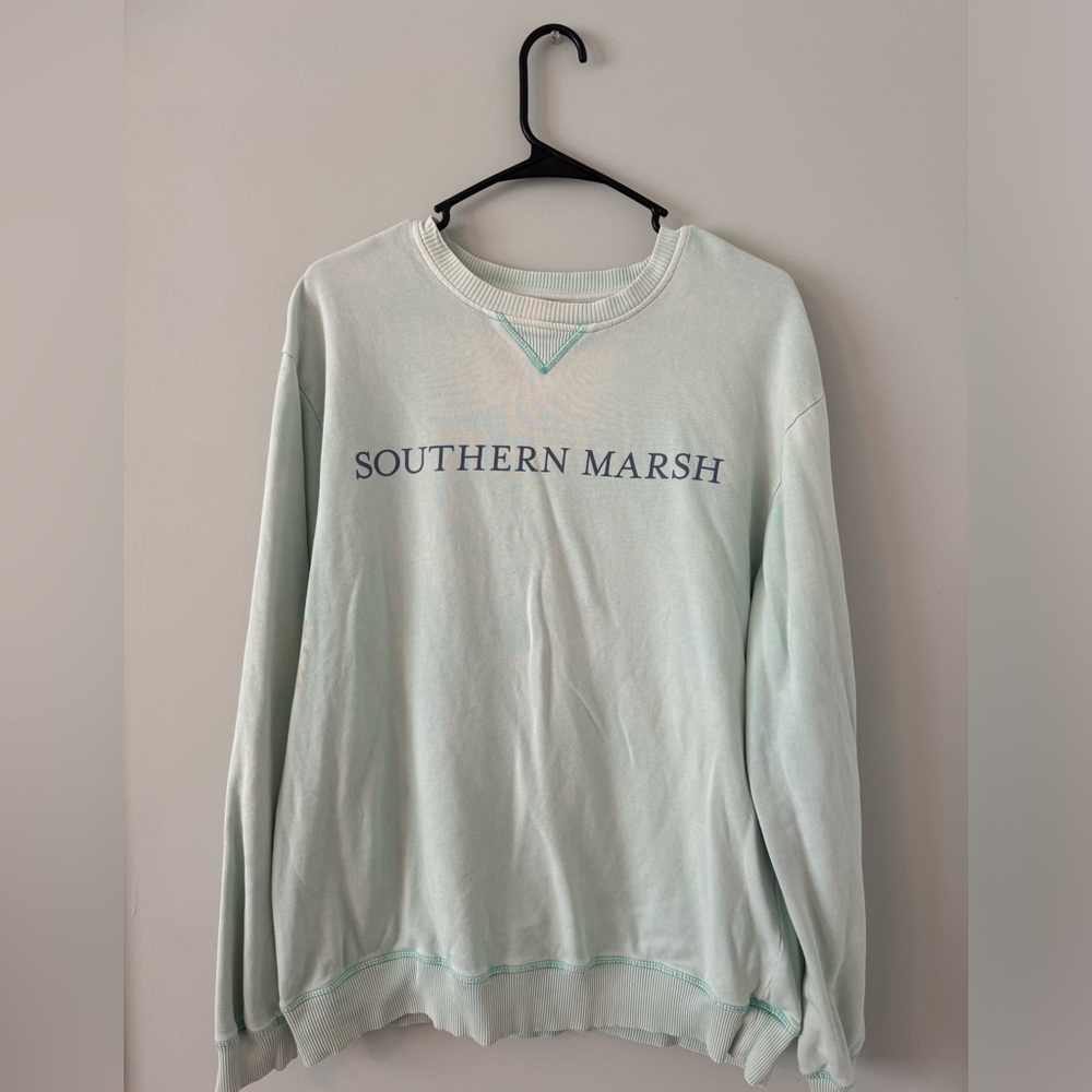 Brand: Southern Marsh. Type: Sweatshirt. Size: Medium.